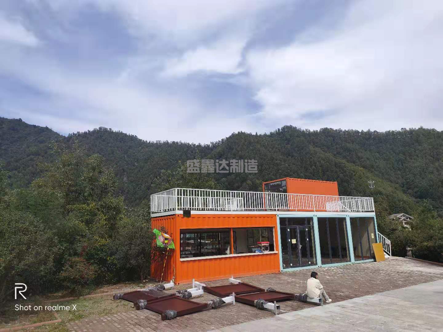 網(wǎng)紅集裝箱用被用的越來越多，那他都有哪些特點和優(yōu)勢？？